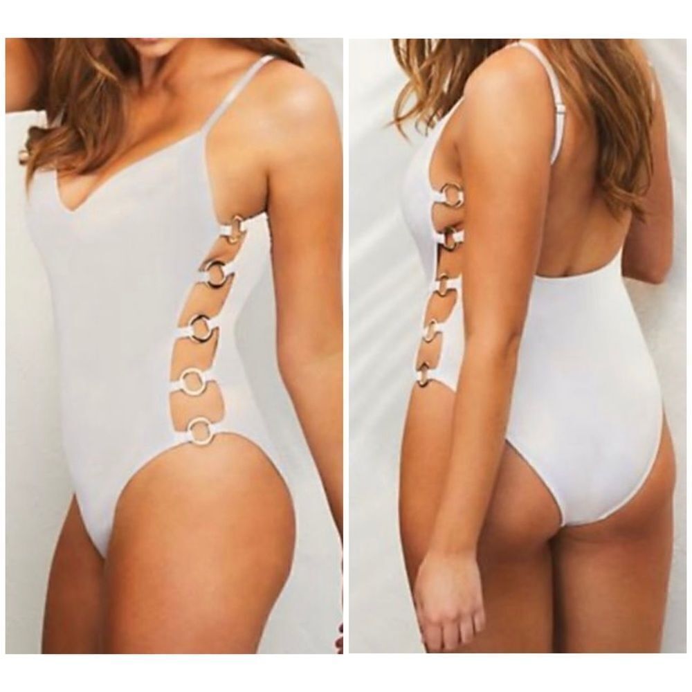 NY&Co Side O-Ring One Piece Swimsuit